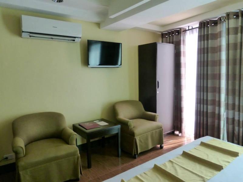 Silver Oaks Suite Hotel,Mandaluyong>>Ermita,3 star