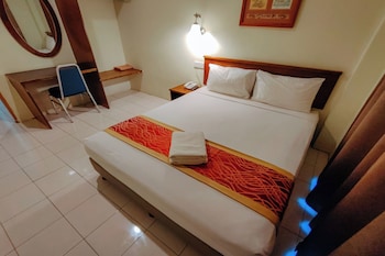 virgo batik resort teluk batik lumut