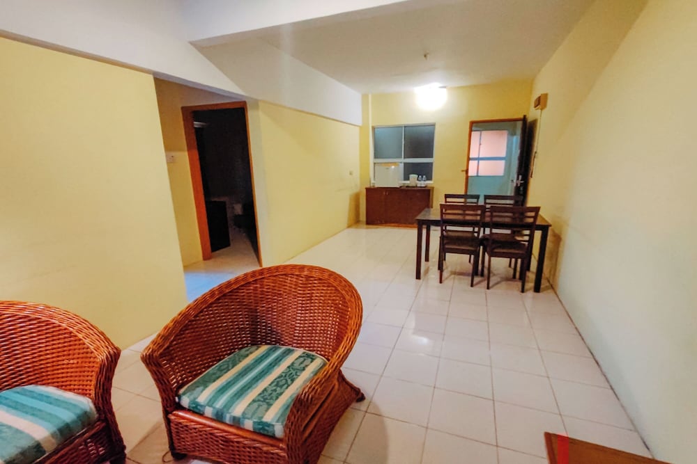 virgo batik resort teluk batik lumut