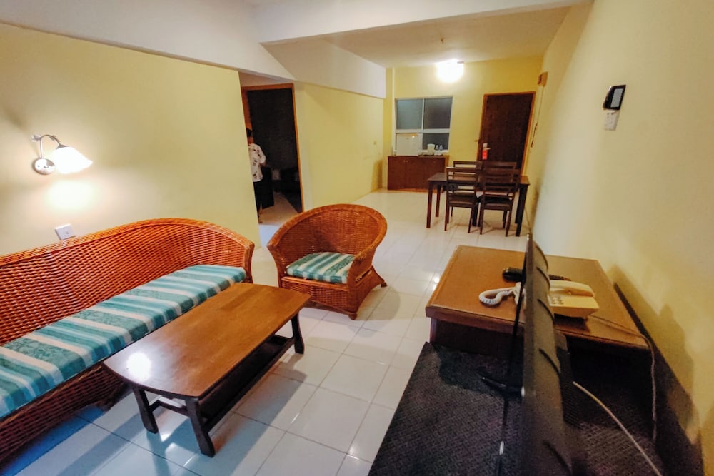 virgo batik resort teluk batik lumut