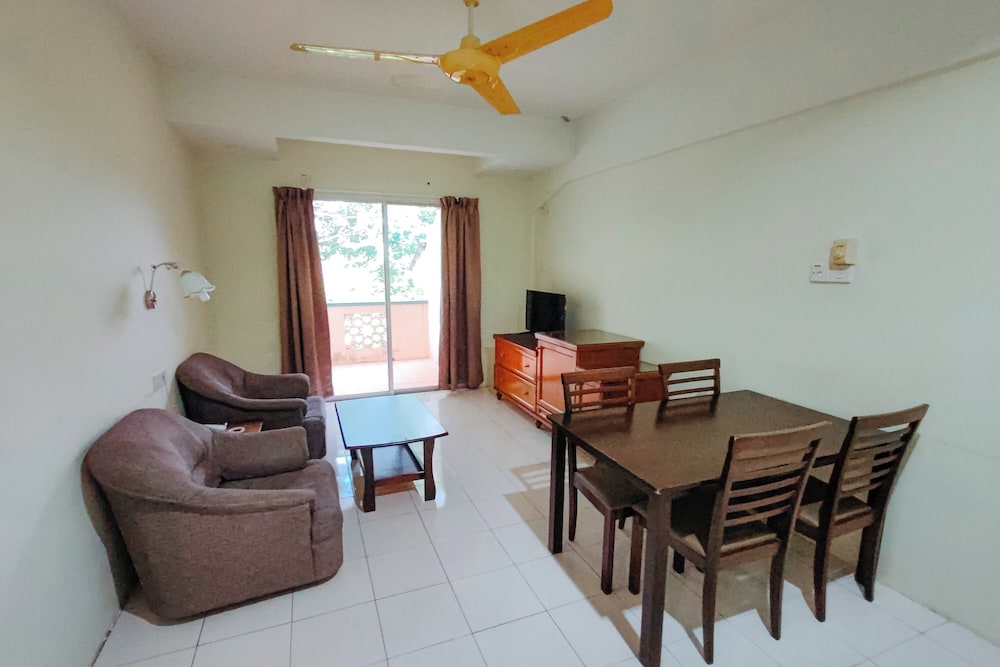 virgo batik resort teluk batik lumut