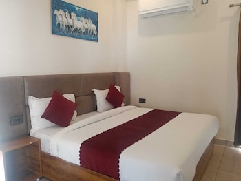La Casa Bonita,,2 star