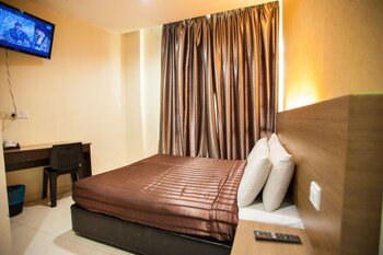 Dj Citi Point Hotel,Redang Island>>Kuala Terengganu,2 star