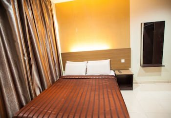 Dj Citi Point Hotel,Redang Island>>Kuala Terengganu,2 star
