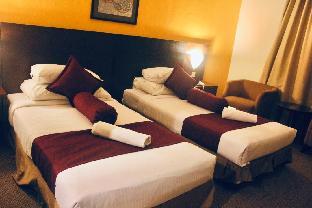 the grand puteri hotel