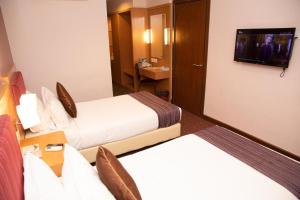 jewels hotel