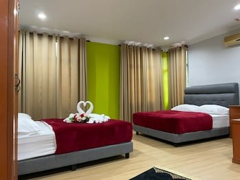 Samudera Hotel,Kampung Gong Bayor>>Besut,2 star