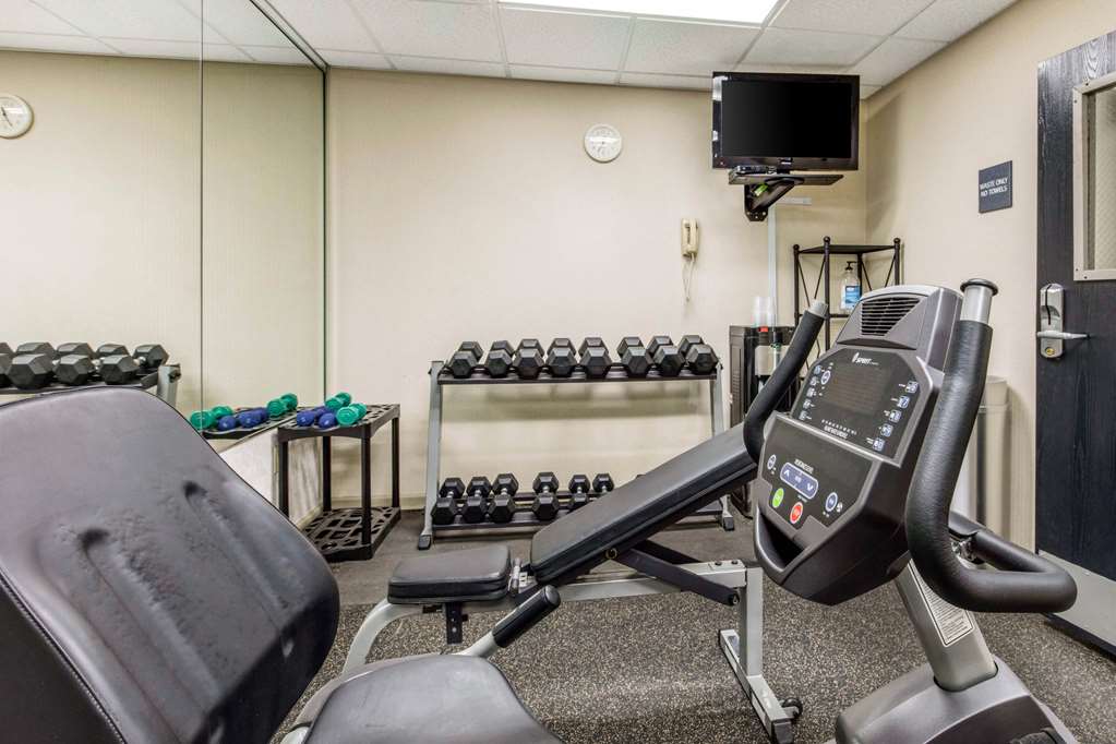 quality inn airport i 240