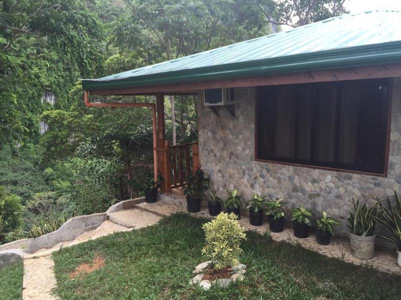 El Nido Viewdeck Cottages,Palawan>>El Nido,2 star