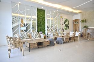 holiday suites