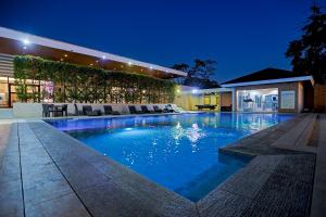 holiday suites