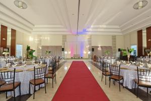 holiday suites