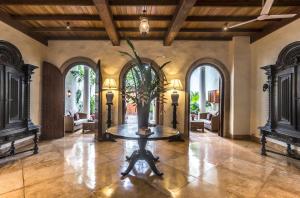 thambili house by edwards collection