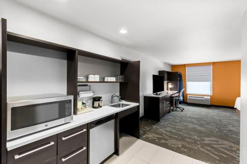 home2 suites by hilton irving dfw airport north