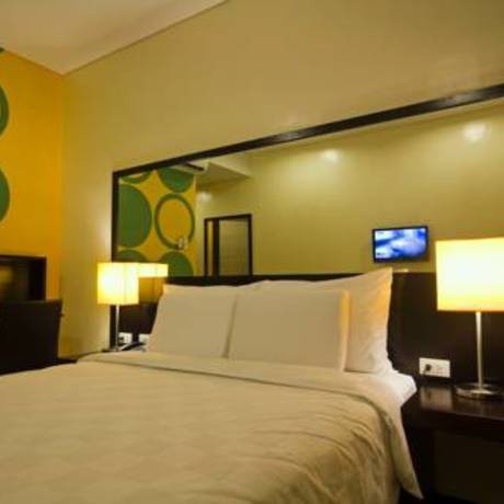 go hotels bacolod