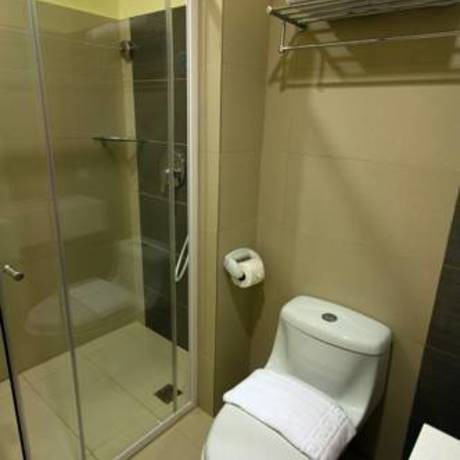 go hotels bacolod