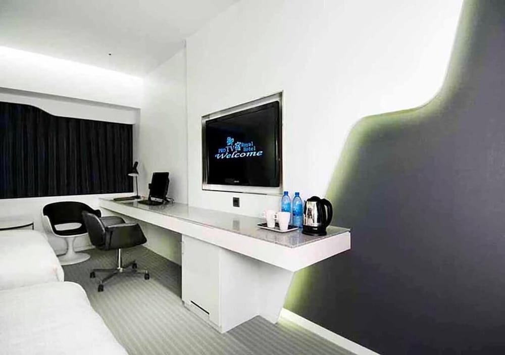 royal hotel group central park branch