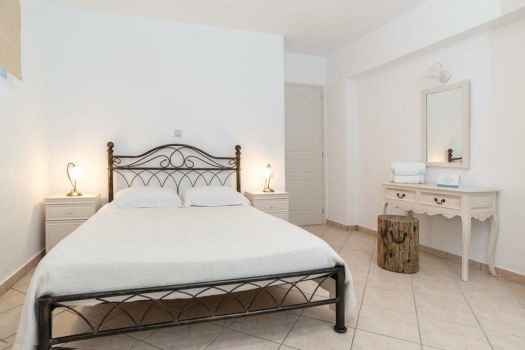 Iliada Villas,Agios Prokopios>>Agia Anna,3 star