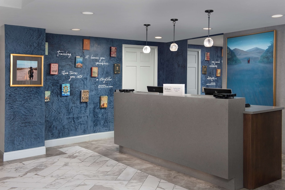 west end washington dc tapestry collection by hilton