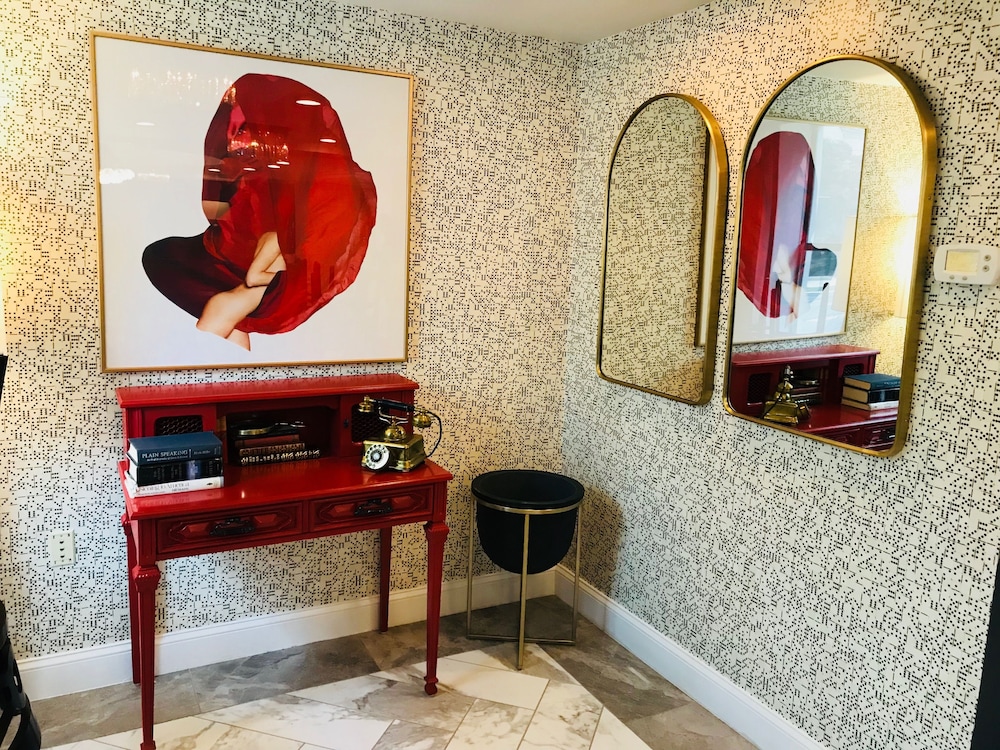 west end washington dc tapestry collection by hilton