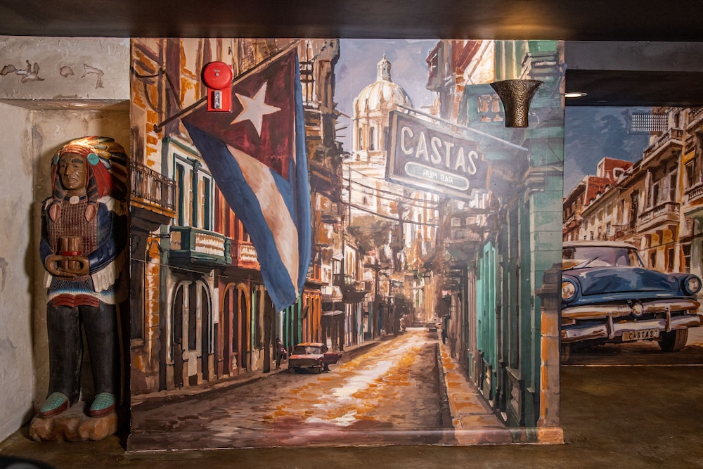 west end washington dc tapestry collection by hilton