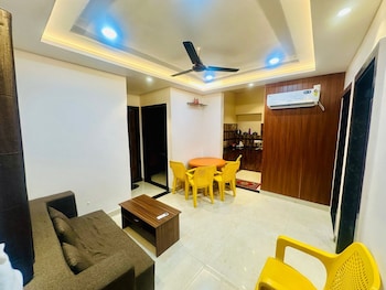 radhe krishna homestay