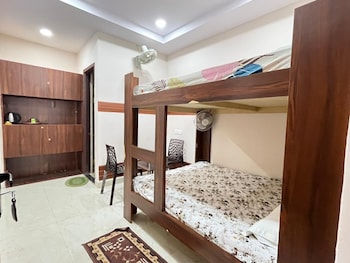 radhe krishna homestay