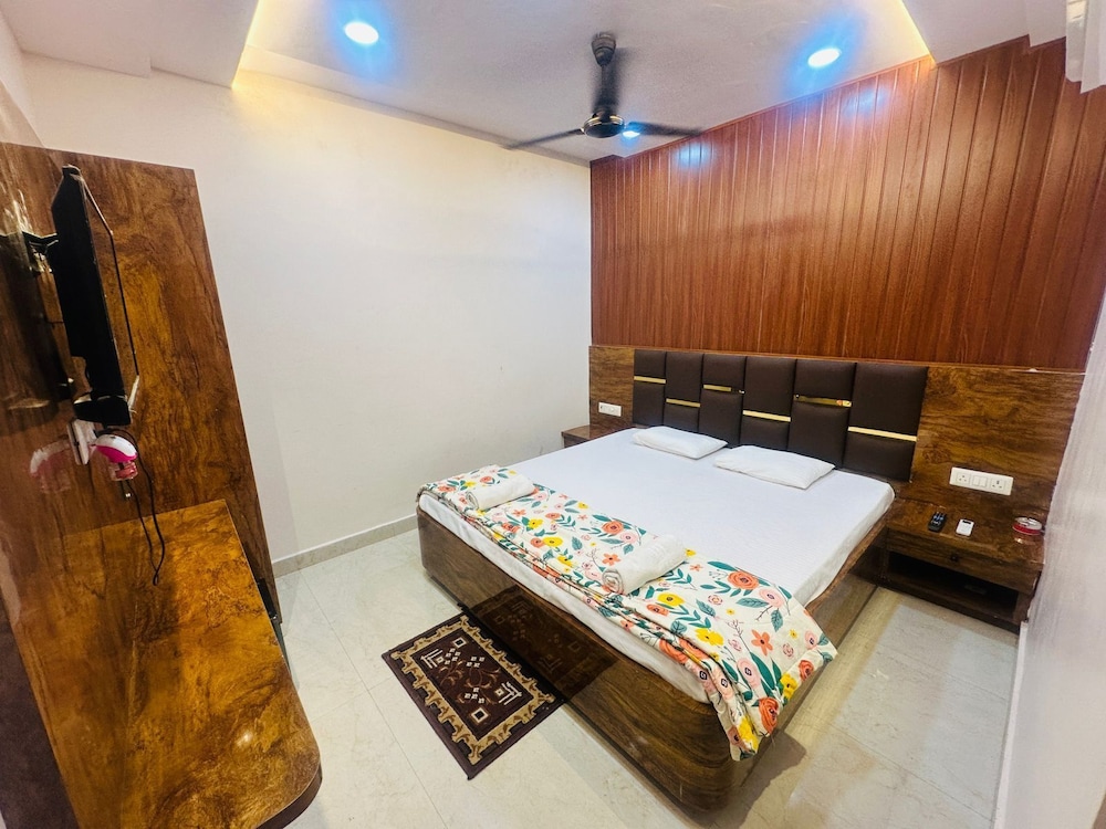 radhe krishna homestay