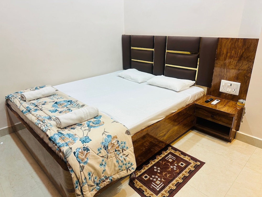 radhe krishna homestay