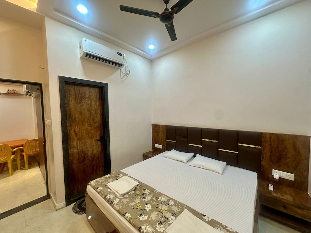 radhe krishna homestay