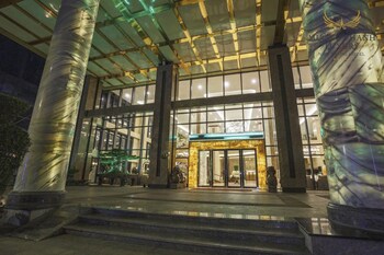 muong thanh luxury nha trang hotel