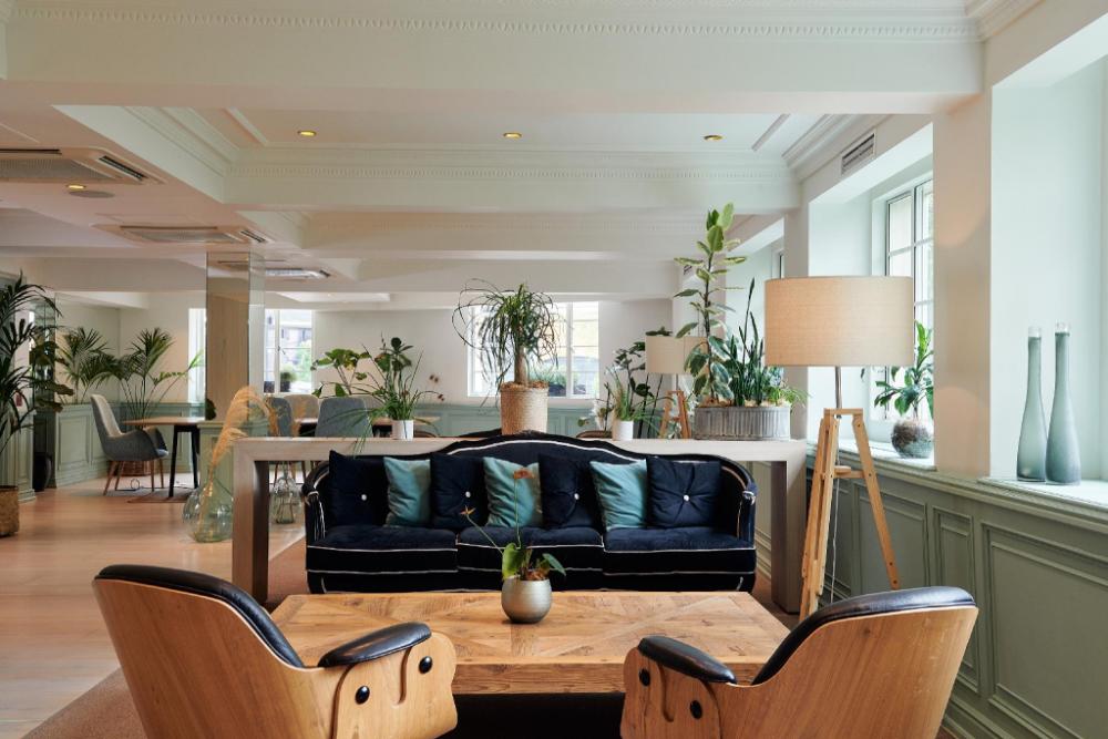 the level at the melia white house