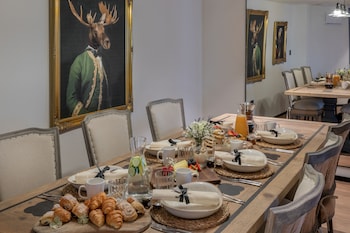 the level at the melia white house