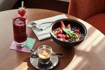 the level at the melia white house