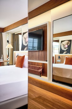 the level at the melia white house