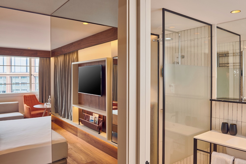 the level at the melia white house