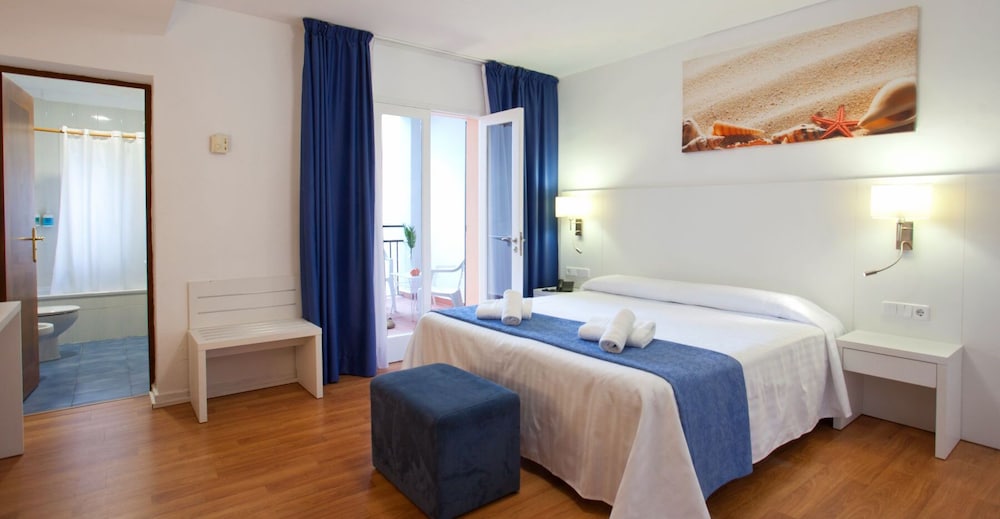 hotel cala murada