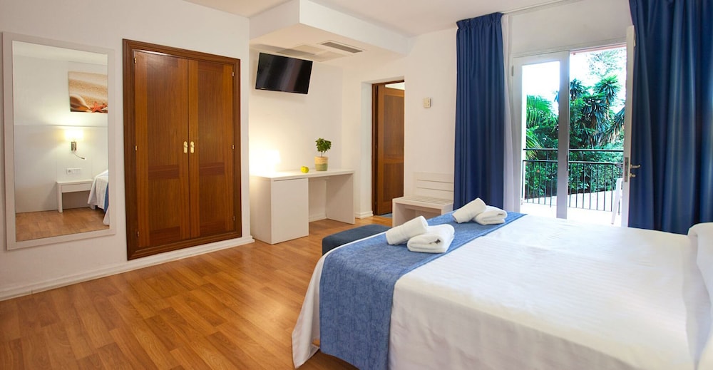 hotel cala murada