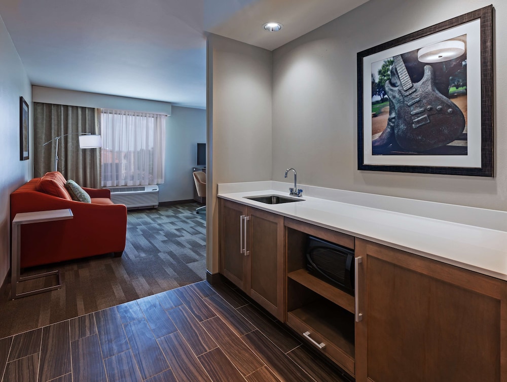 hampton inn and suites georgetown austin north