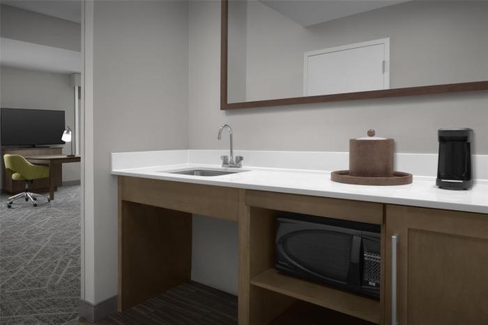 hampton inn and suites georgetown austin north