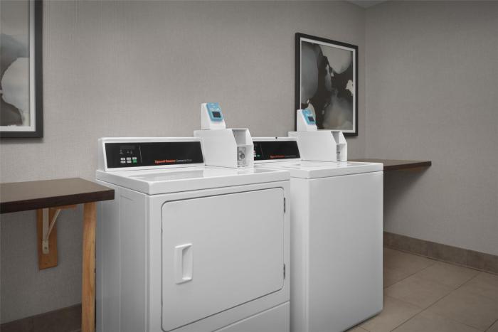 hampton inn and suites georgetown austin north