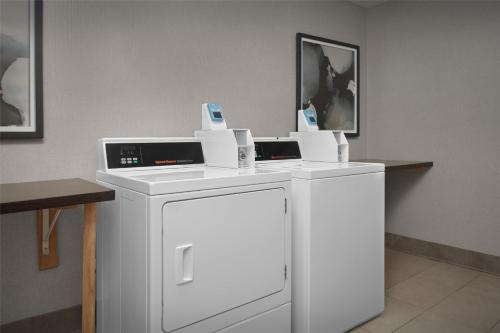 hampton inn and suites georgetown austin north