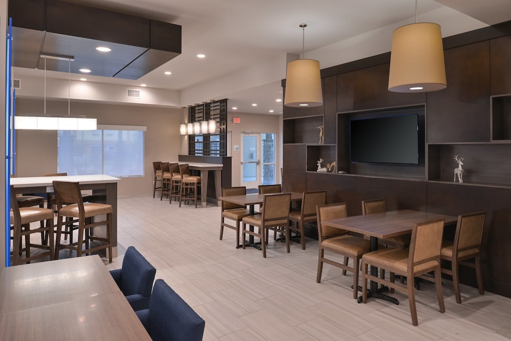 holiday inn express and suites houston e pasadena
