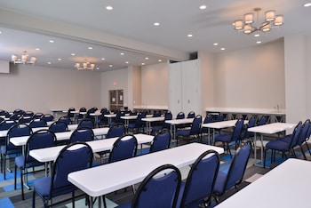 holiday inn express and suites houston e pasadena