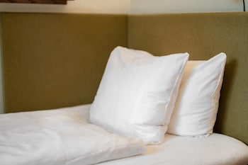 quality hotel carlia