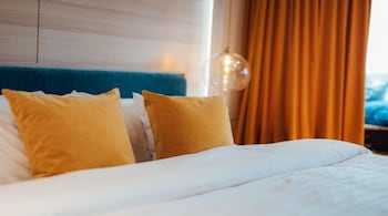 quality hotel carlia