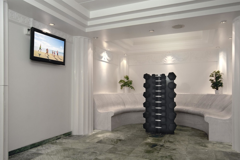 quality hotel carlia