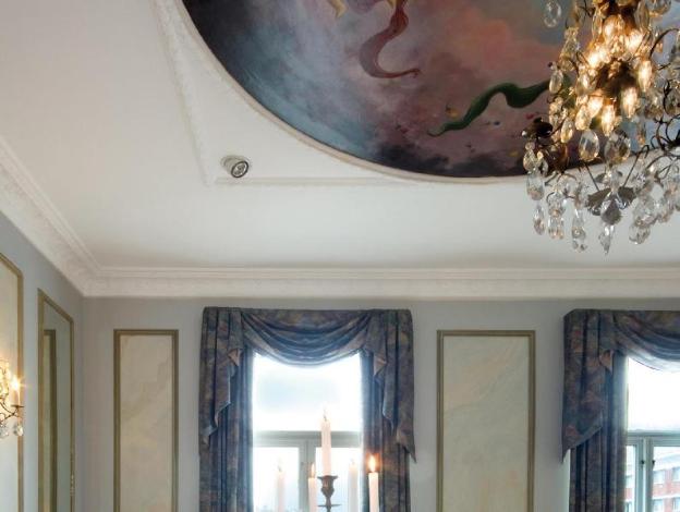 quality hotel carlia