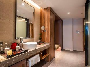 home inn plus wuxi zhongshan road shenglimen metro station