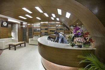 fars hotel and resorts